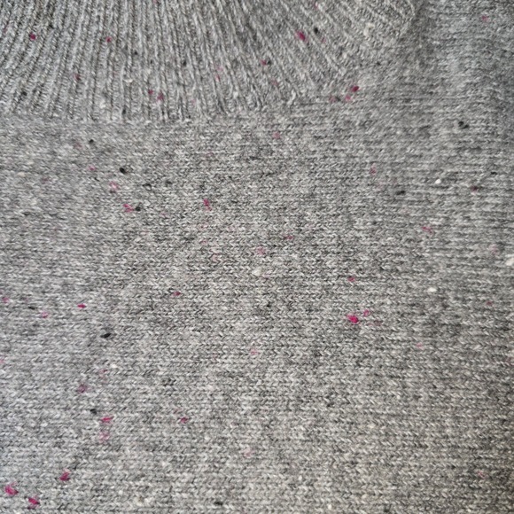 LOFT Outlet Gray Speckled Mock Neck Dolman Sleeve Sweater Women's Size M - Picture 4 of 6